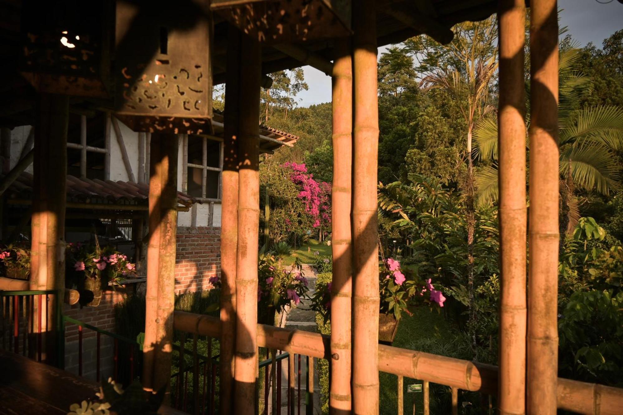 Hotel Visperas Santa Rosa de Cabal Zewnętrze zdjęcie